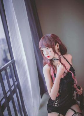 欧美hazelmoore在线播放_720动漫在线观看