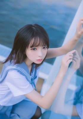 欧美裸体大胆艺术_超清免费高清观看